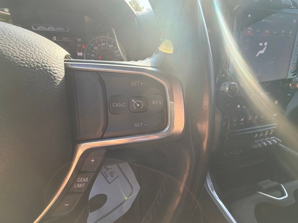 Used 2020 RAM 1500 Laramie w/ Sport Appearance Package AWD/4WD image 19
