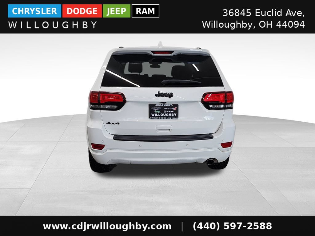 Used 2021 Jeep Grand Cherokee Laredo X AWD/4WD image 8