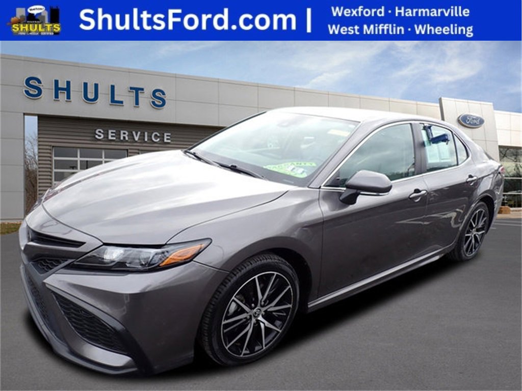 Used 2023 Toyota Camry SE
