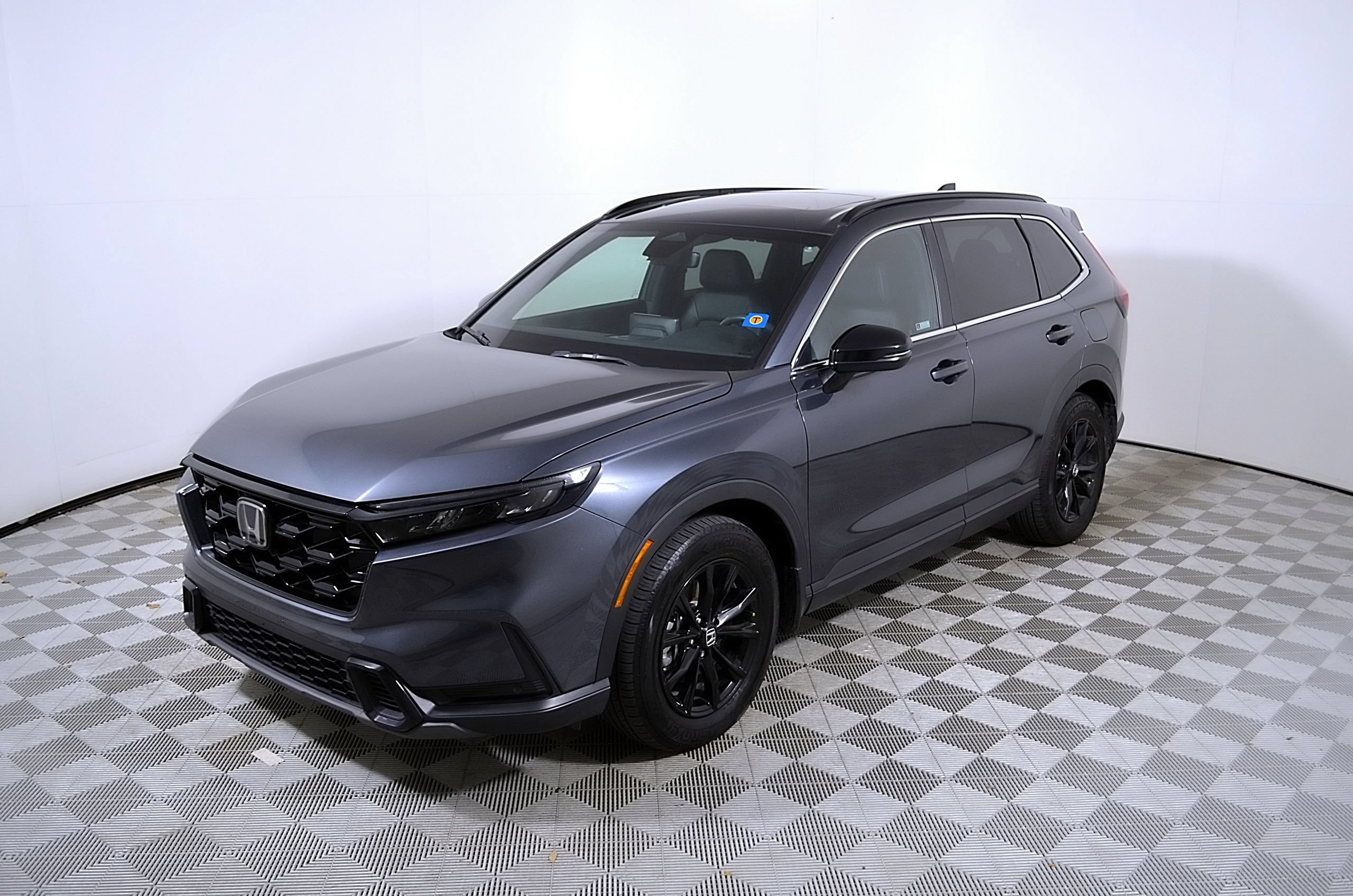 Used 2024 Honda CR-V Sport-L image 3