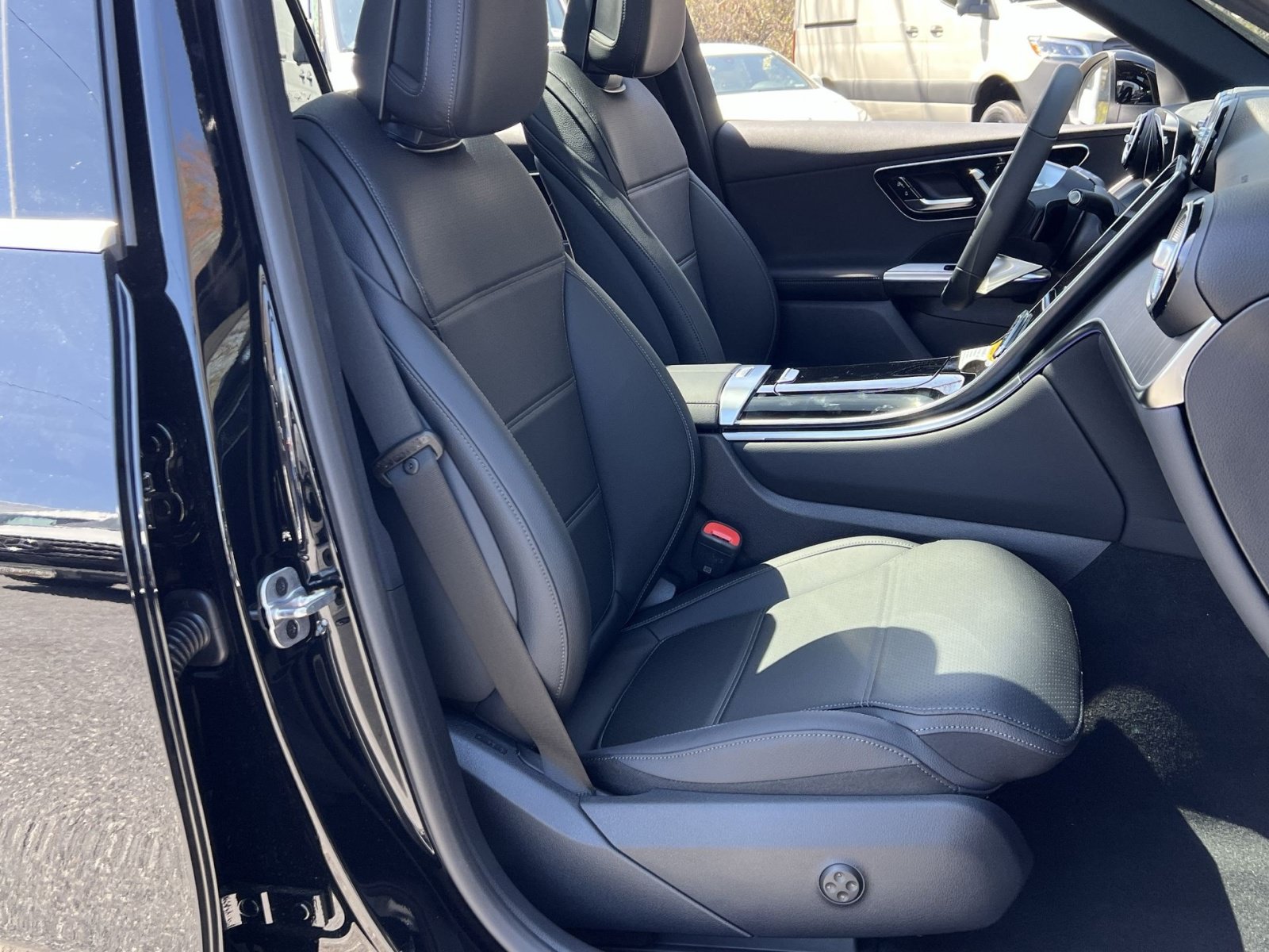 New 2026 Mercedes-Benz GLC 300 4MATIC image 26