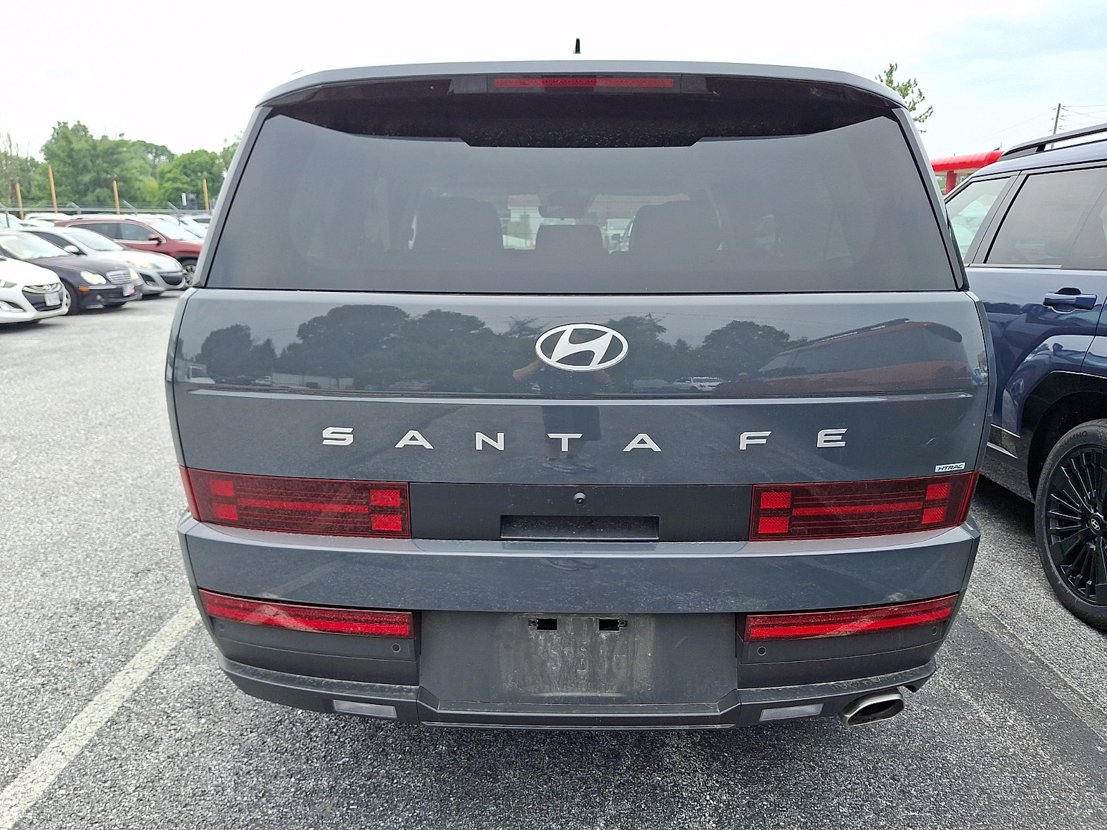 Certified 2025 Hyundai Santa Fe SE AWD/4WD image 9