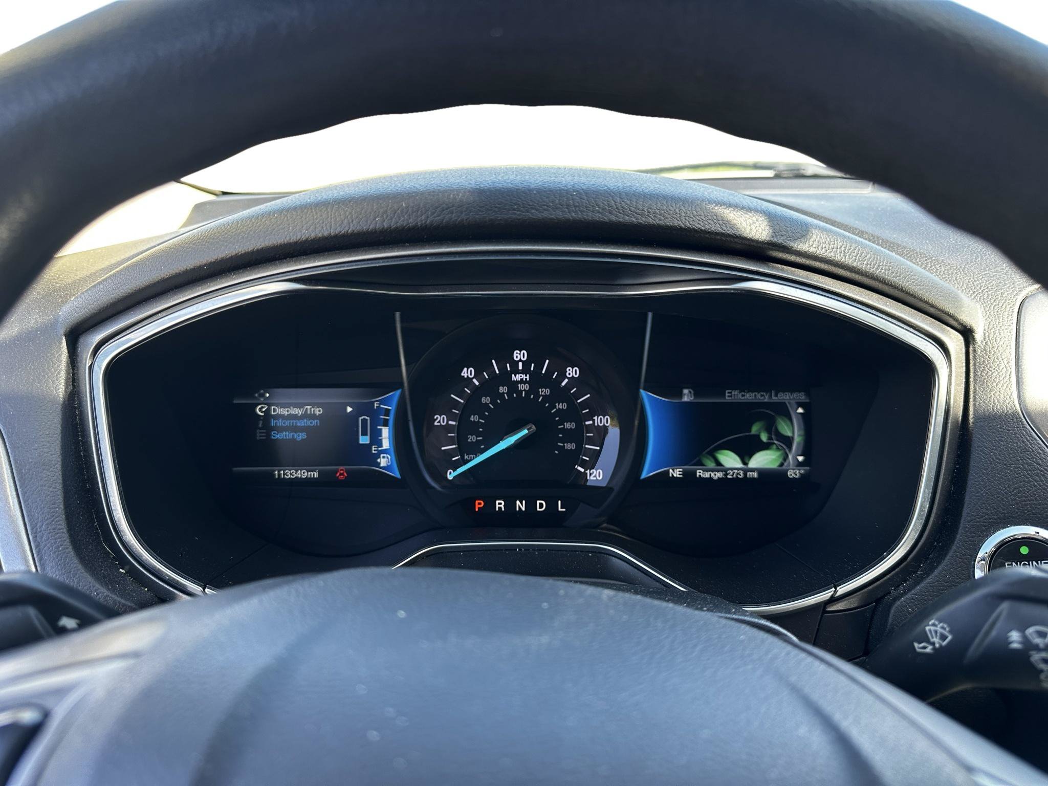 Used 2018 Ford Fusion SE FWD image 13