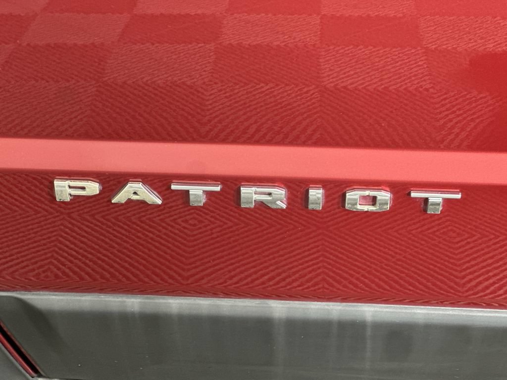 Used 2014 Jeep Patriot Latitude AWD/4WD image 28