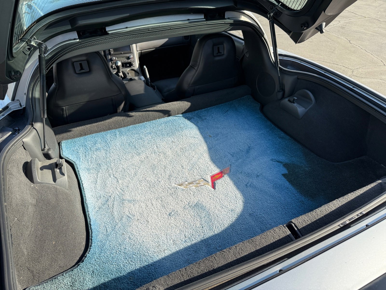 Used 2007 Chevrolet Corvette Coupe w/ Preferred Equipment Group image 17