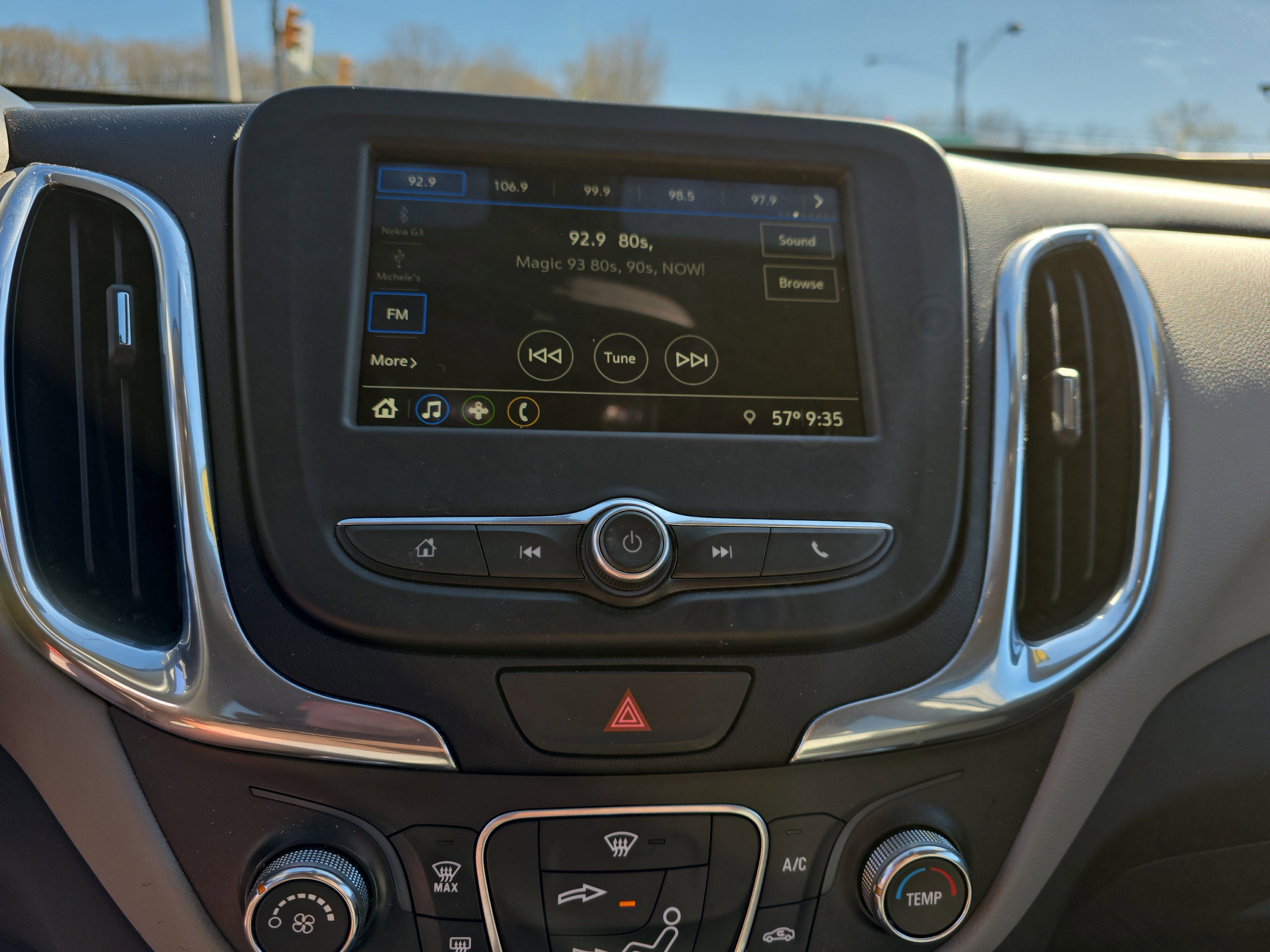 Used 2019 Chevrolet Equinox LS w/ LS Convenience Package AWD/4WD image 25