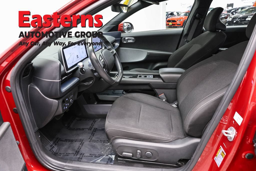 Used 2024 Hyundai Ioniq 6 SE AWD/4WD image 14