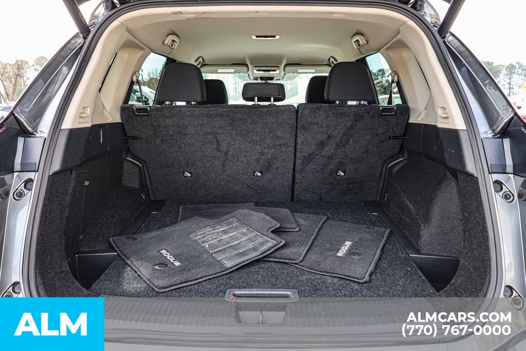 Used 2025 Nissan Rogue SV FWD image 24