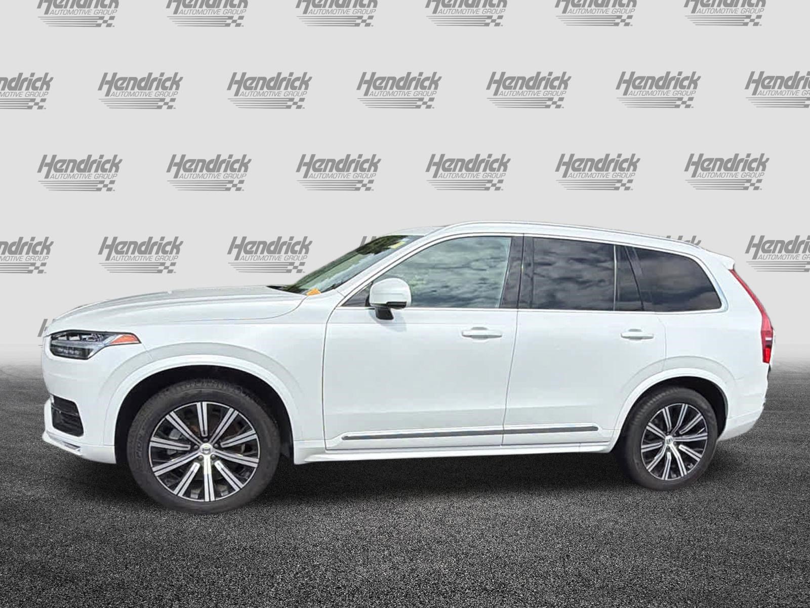 Used 2025 Volvo XC90 B5 Core AWD/4WD image 9