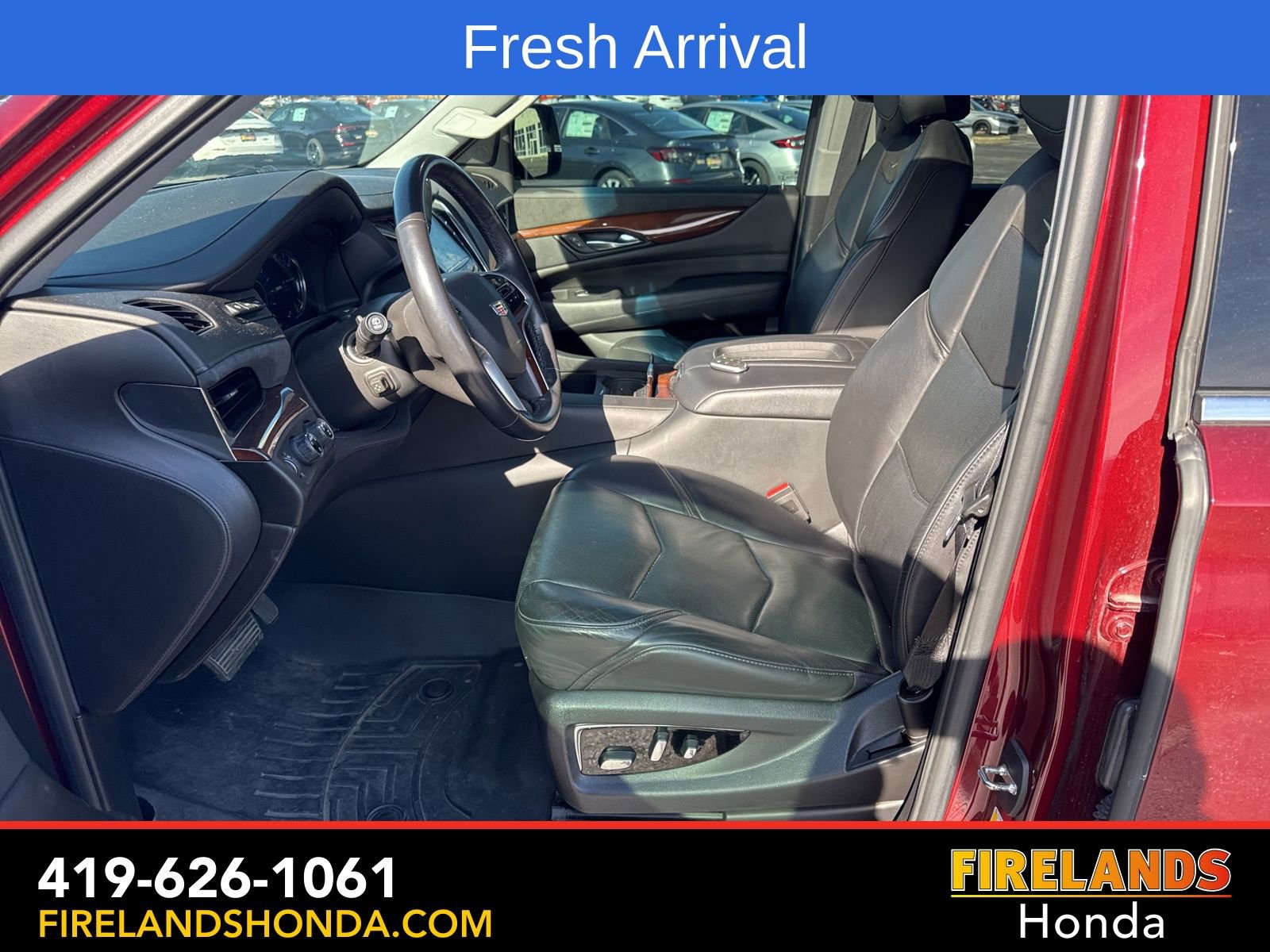 Used 2019 Cadillac Escalade Premium Luxury w/ LPO, Radiant Package image 16