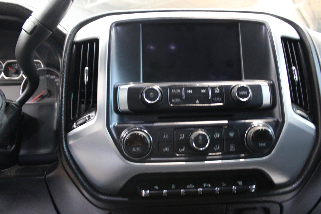 Used 2015 GMC Sierra 2500 SLE w/ SLE Preferred Package image 17