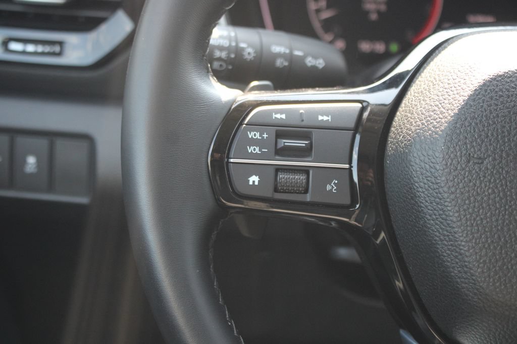 Certified 2025 Honda Pilot EX-L image 19