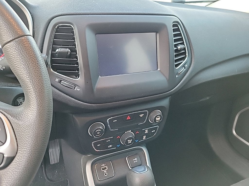 Used 2021 Jeep Compass Sport FWD image 8