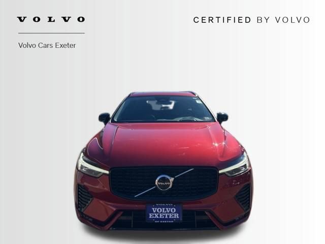 Certified 2023 Volvo XC60 B5 Ultimate w/ Climate Package image 2