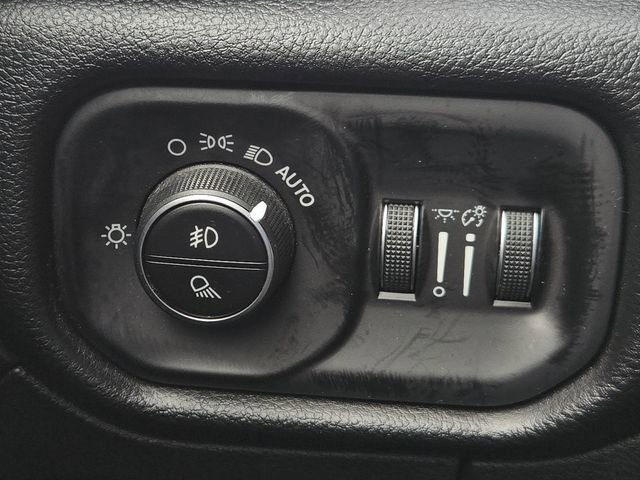 Used 2019 RAM 1500 Laramie image 26