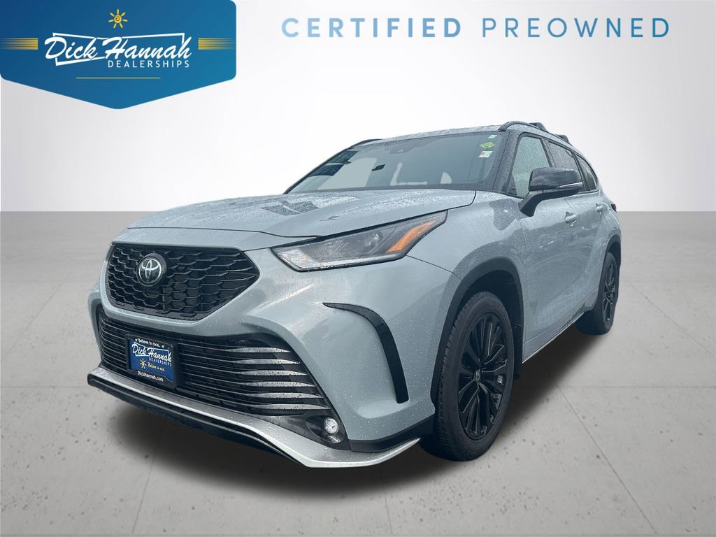 Certified 2025 Toyota Highlander XSE AWD/4WD image 1