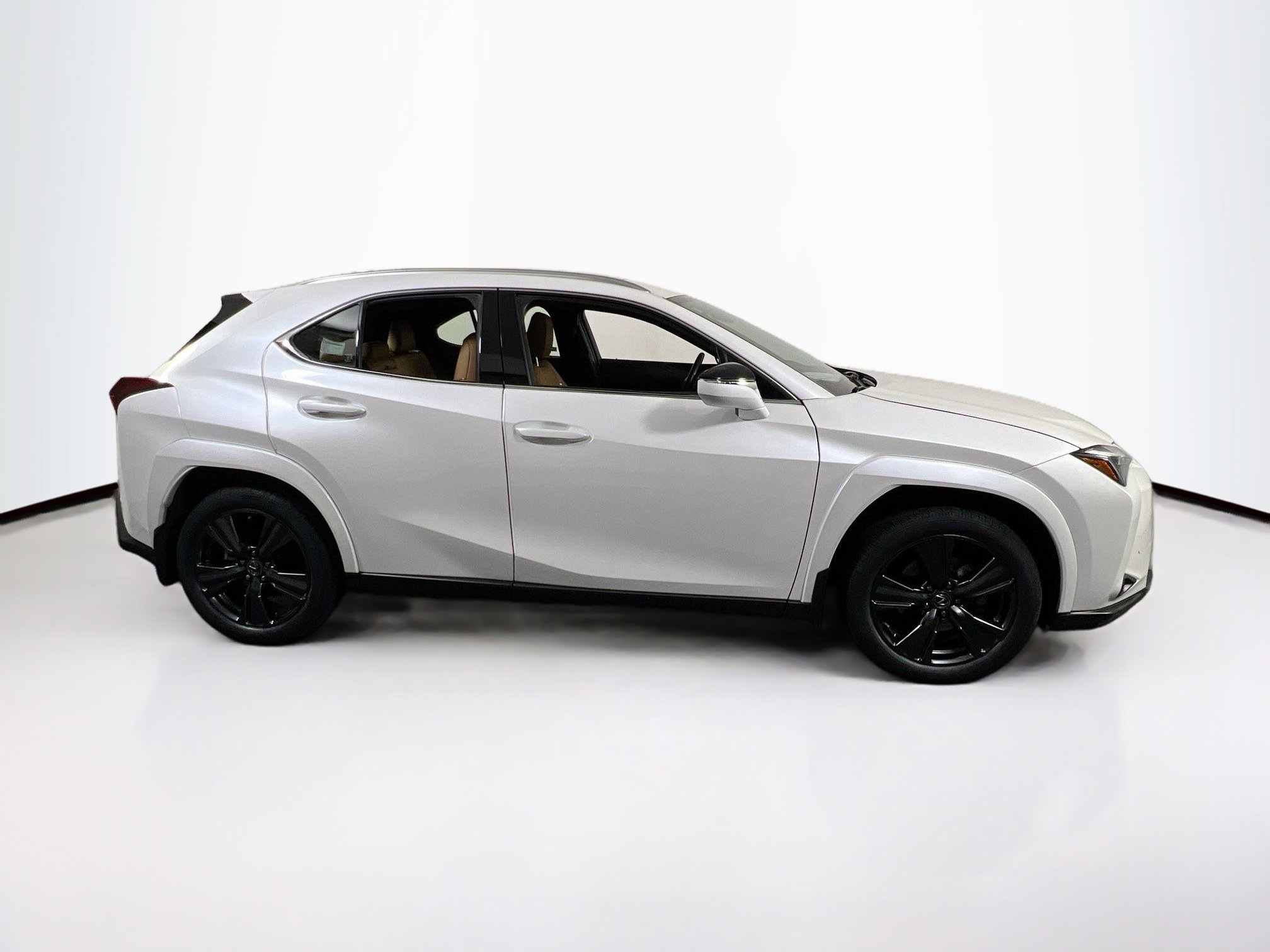 Used 2023 Lexus UX 250h AWD w/ Premium Package image 4
