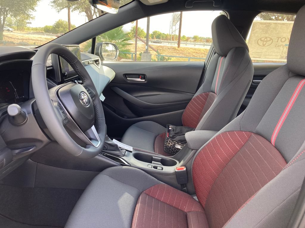 New 2026 Toyota Corolla SE FWD image 10