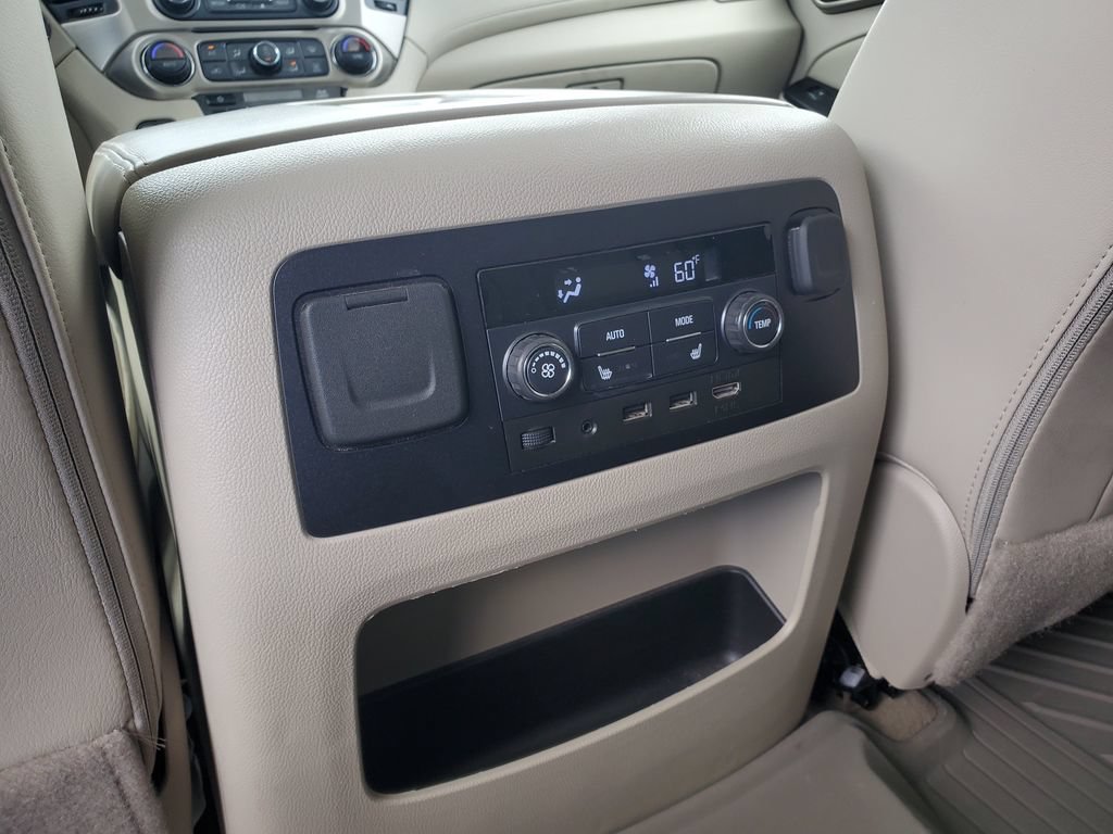 Used 2019 GMC Yukon Denali w/ Denali Ultimate Package AWD/4WD image 12