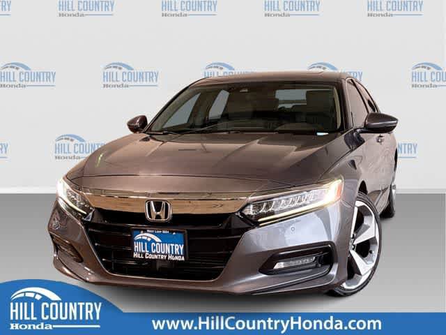 Used 2018 Honda Accord Touring video 1