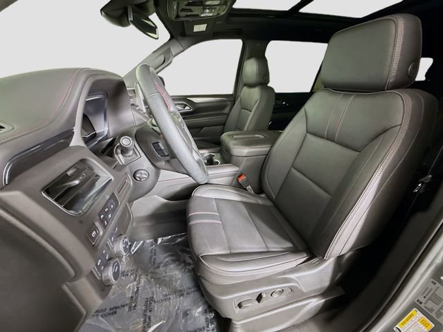 Used 2024 Chevrolet Suburban RST w/ Luxury Package image 20