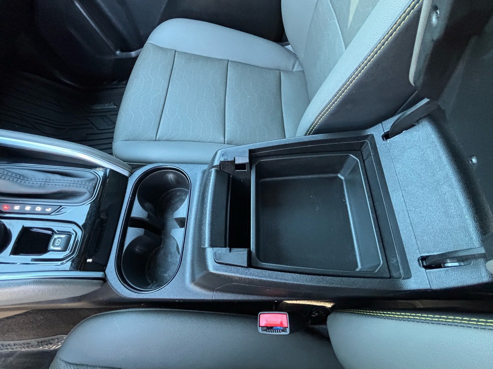 Used 2025 Chevrolet Colorado ZR2 AWD/4WD image 18