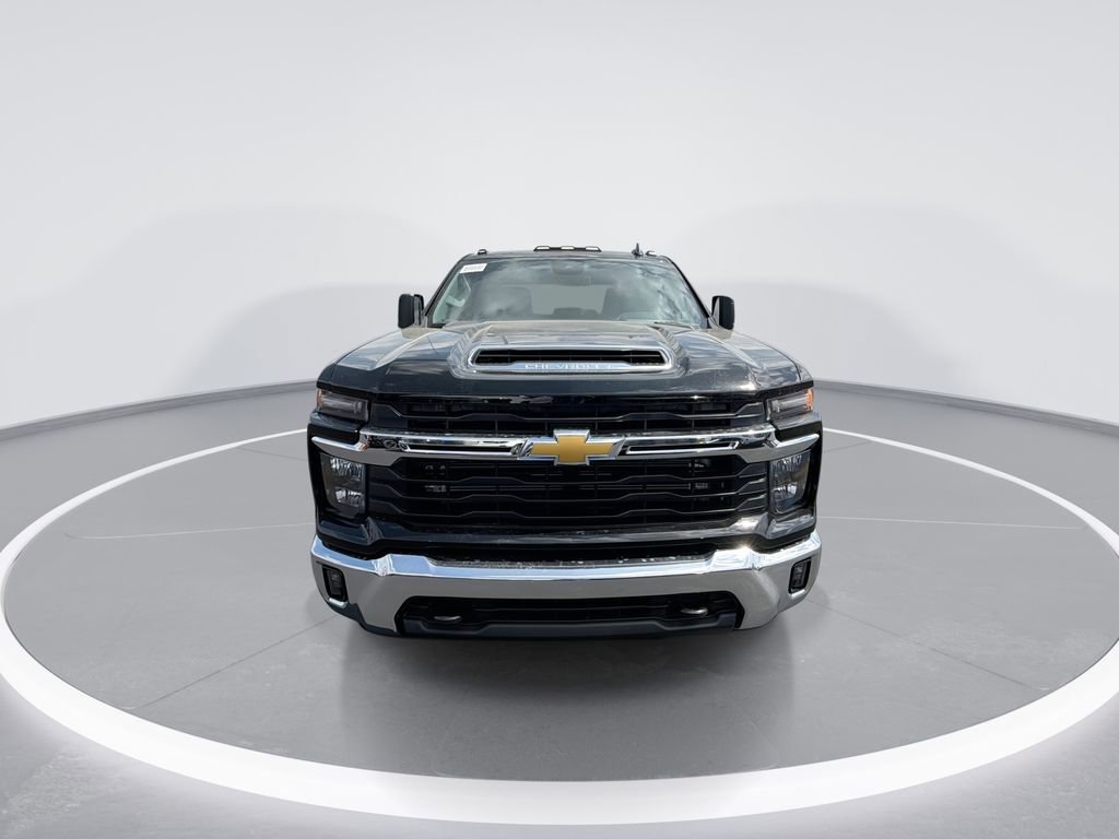 New 2026 Chevrolet Silverado 2500 LT image 3