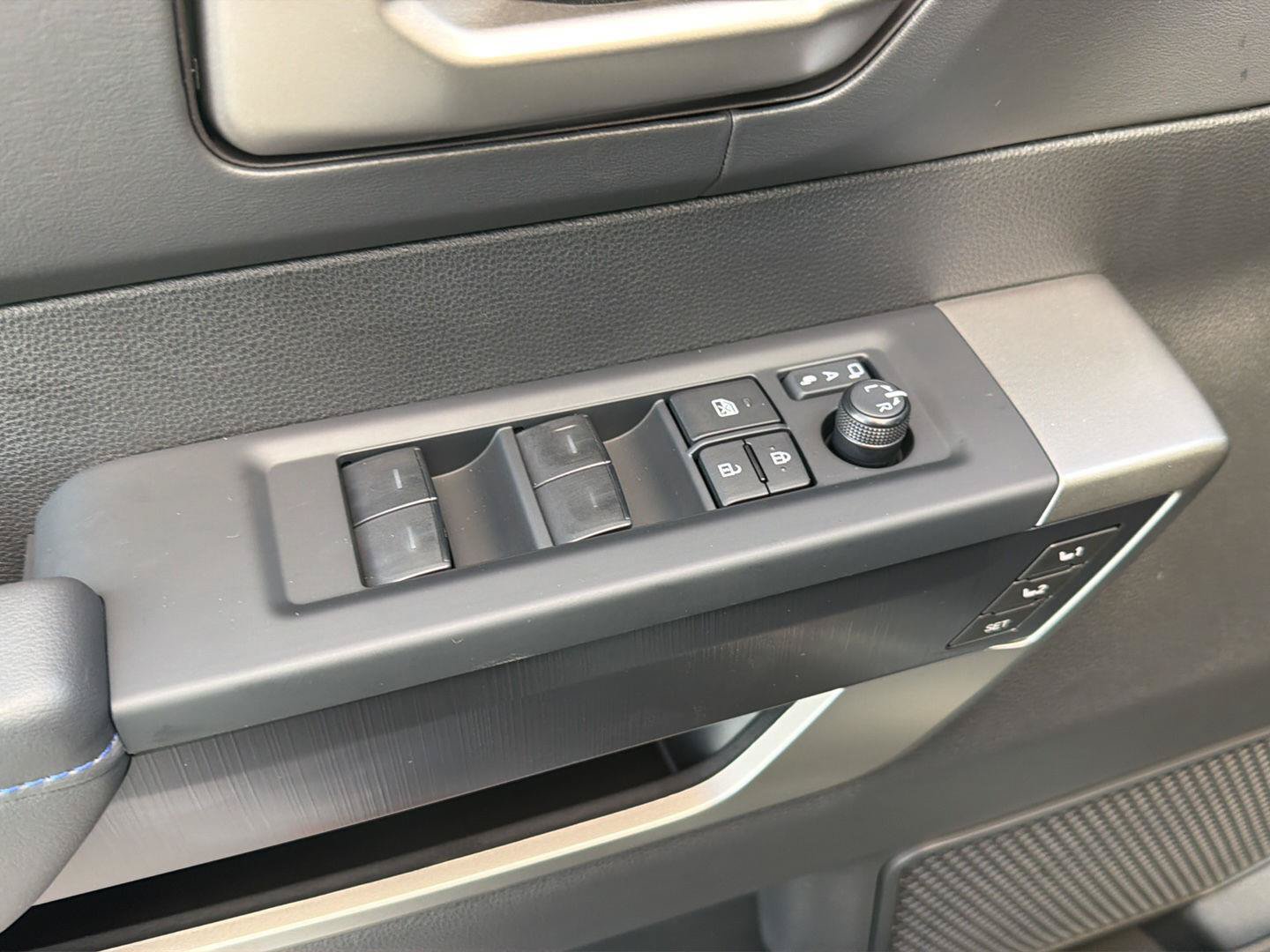 New 2026 Toyota Sequoia Platinum AWD/4WD image 34