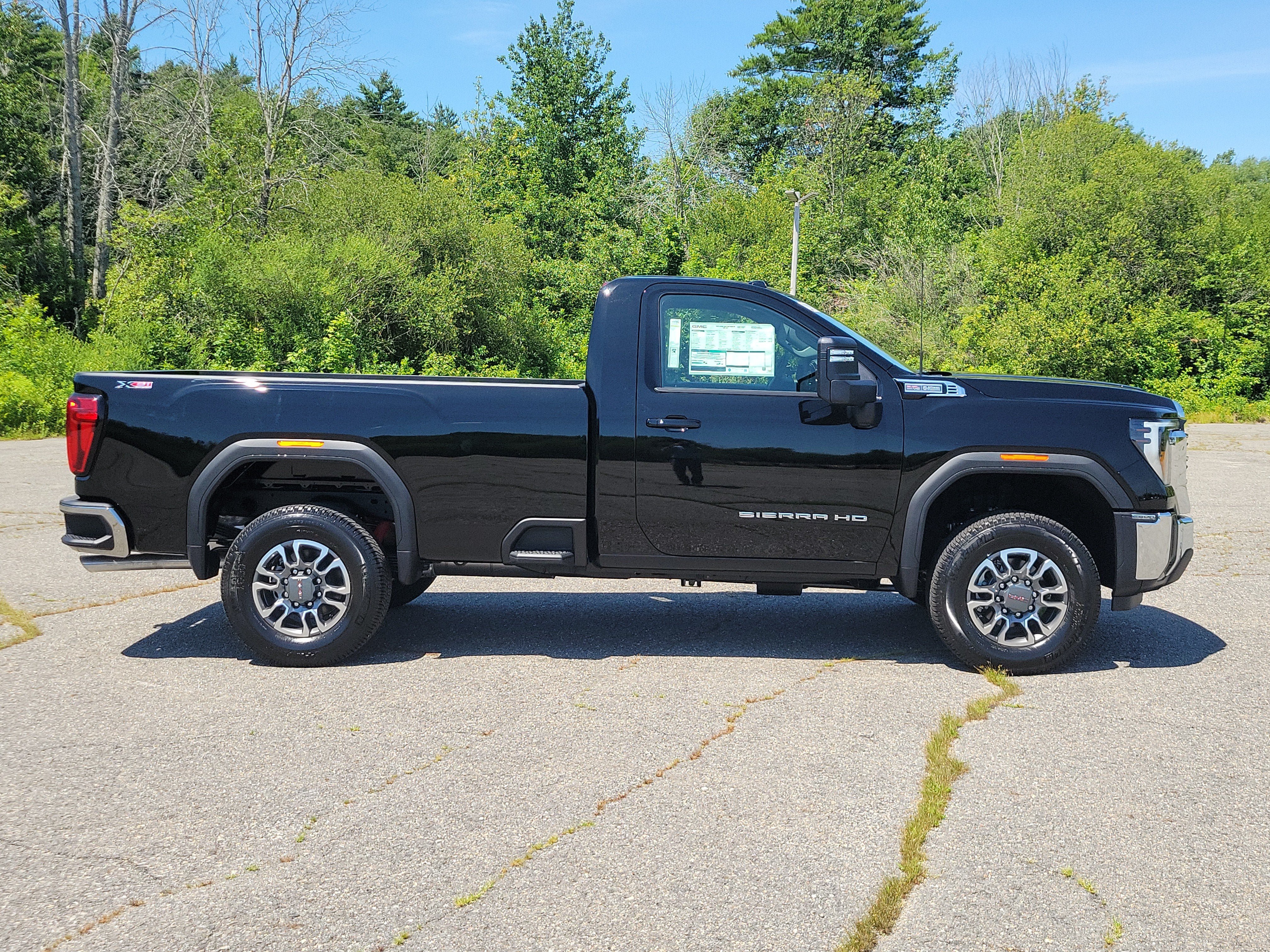 New 2026 GMC Sierra 2500 SLE w/ SLE Convenience Package AWD/4WD image 8