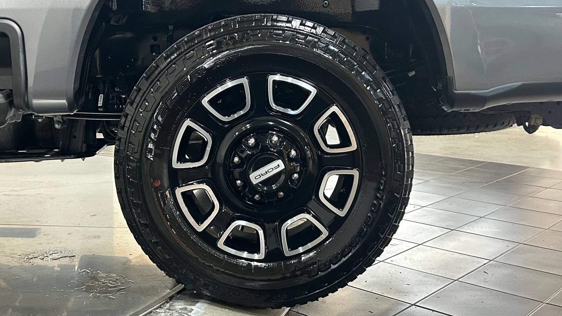 Used 2026 Ford F250 Platinum w/ FX4 Off-Road Package AWD/4WD image 28