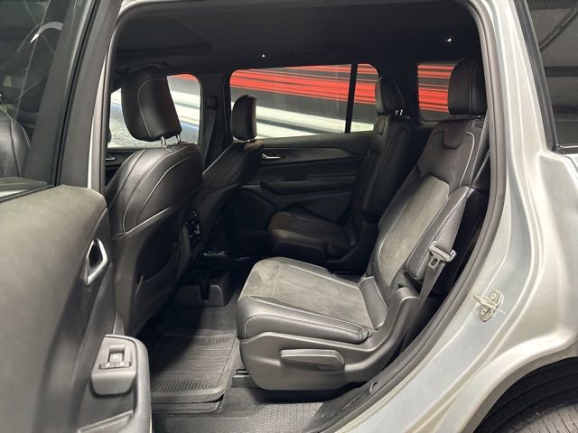 Used 2023 Jeep Grand Cherokee L Altitude AWD/4WD image 13