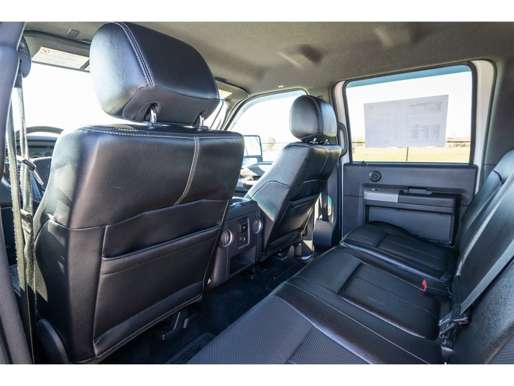 Used 2014 Ford F250 Lariat w/ Lariat Interior Package image 20