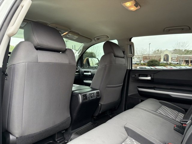 Used 2020 Toyota Tundra SR5 w/ SR5 Convenience Package image 28
