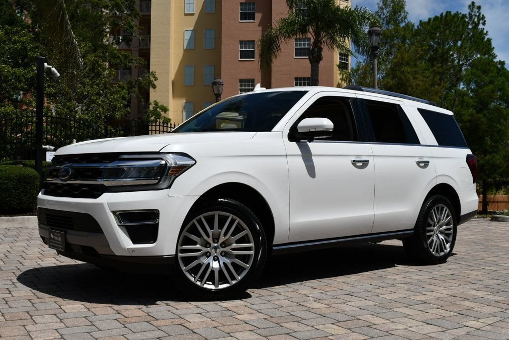 Used 2022 Ford Expedition Limited AWD/4WD image 26