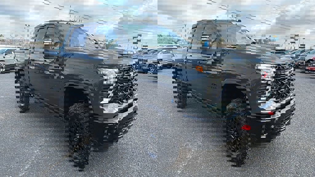 New 2026 Chevrolet Silverado 2500 ZR2 w/ LPO, Dark Essentials Package image 3