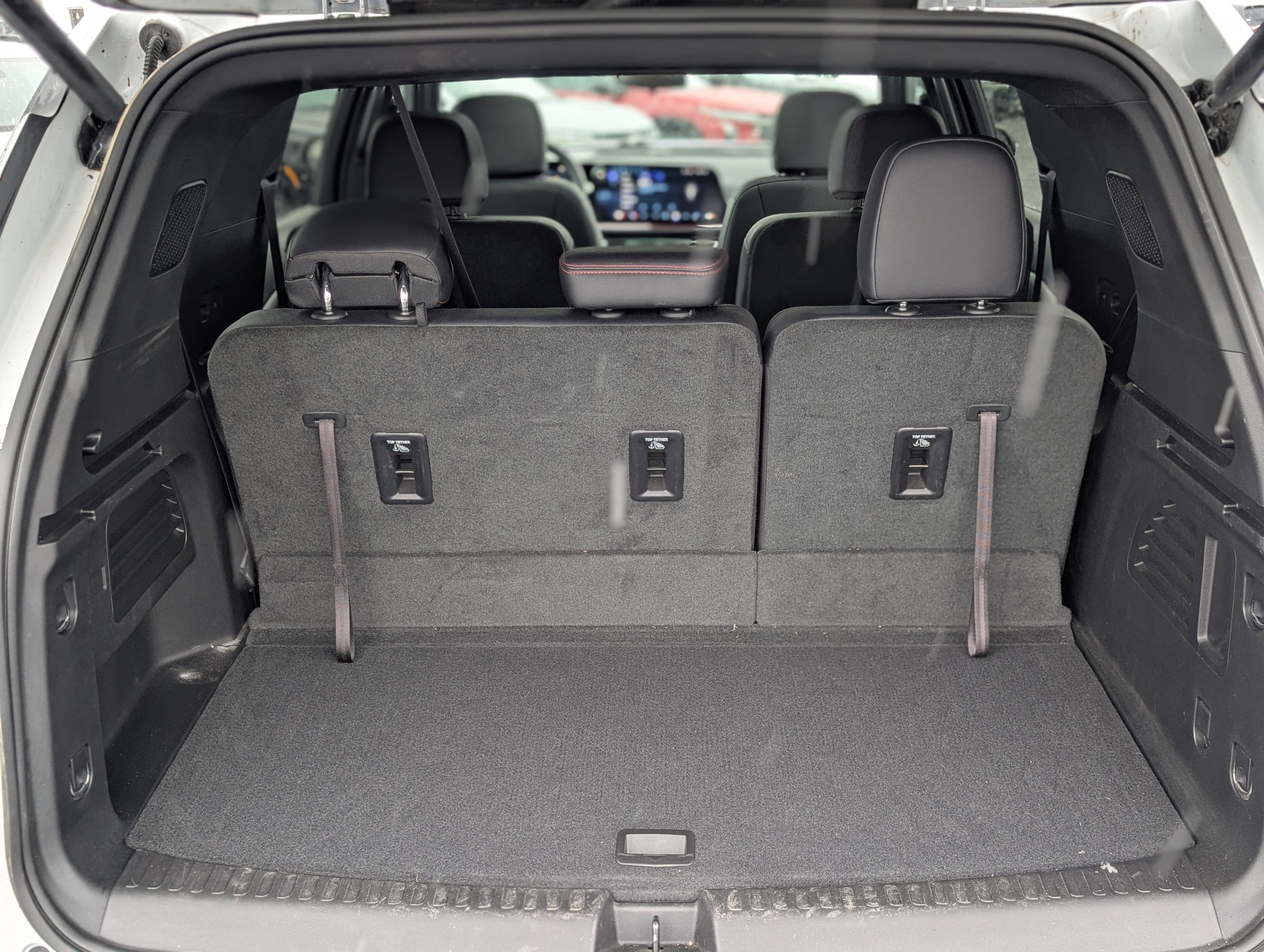 Used 2025 Chevrolet Traverse Z71 image 38