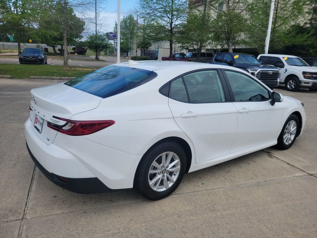 Certified 2025 Toyota Camry LE FWD image 7