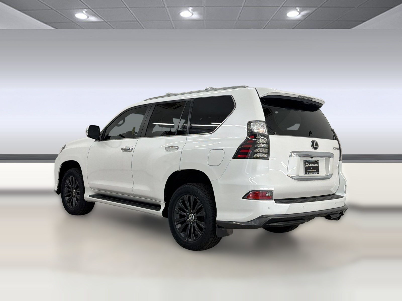 Certified 2023 Lexus GX 460 Luxury w/ Sport Design Package AWD/4WD image 3