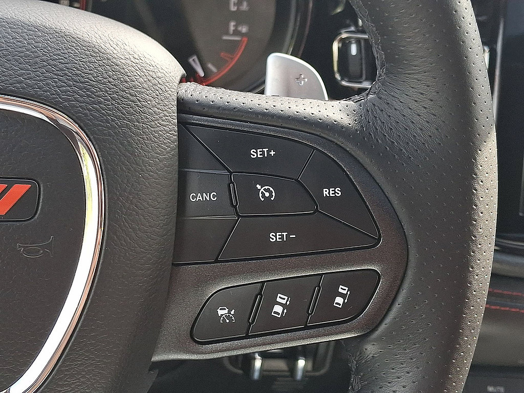 Used 2025 Dodge Durango GT AWD/4WD image 18