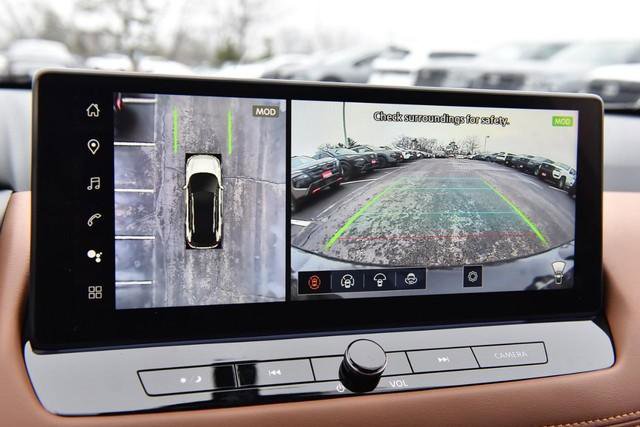 New 2026 Nissan Rogue Platinum image 17