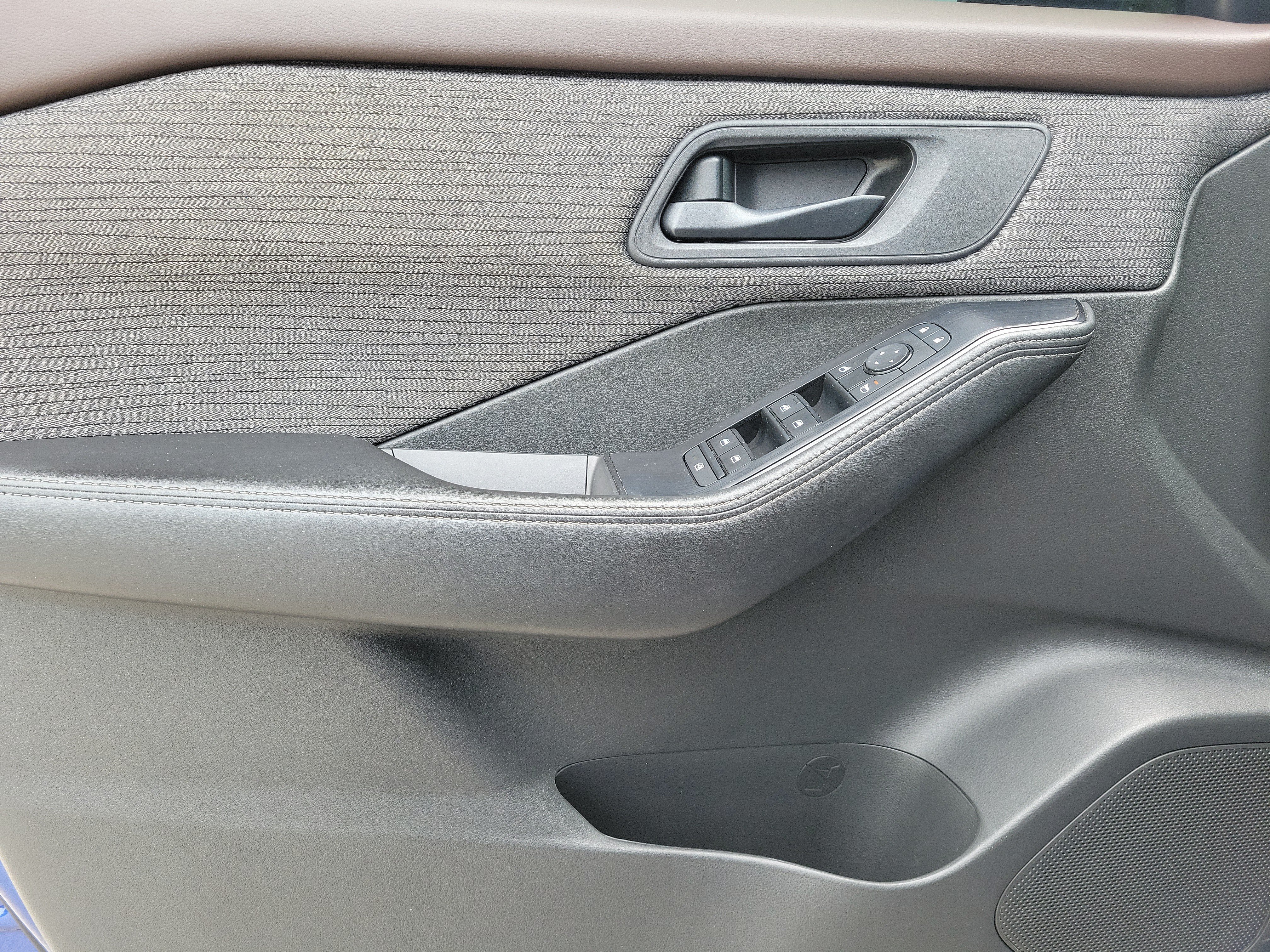 Certified 2022 Nissan Rogue S FWD image 15