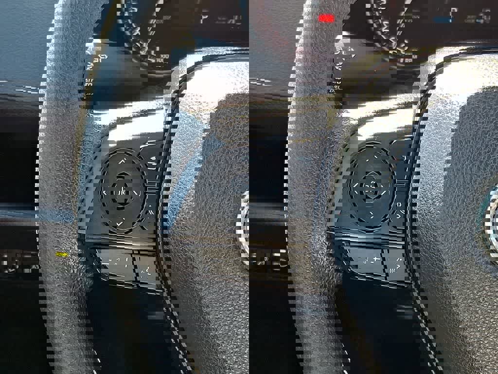 Used 2024 Toyota RAV4 XLE image 20