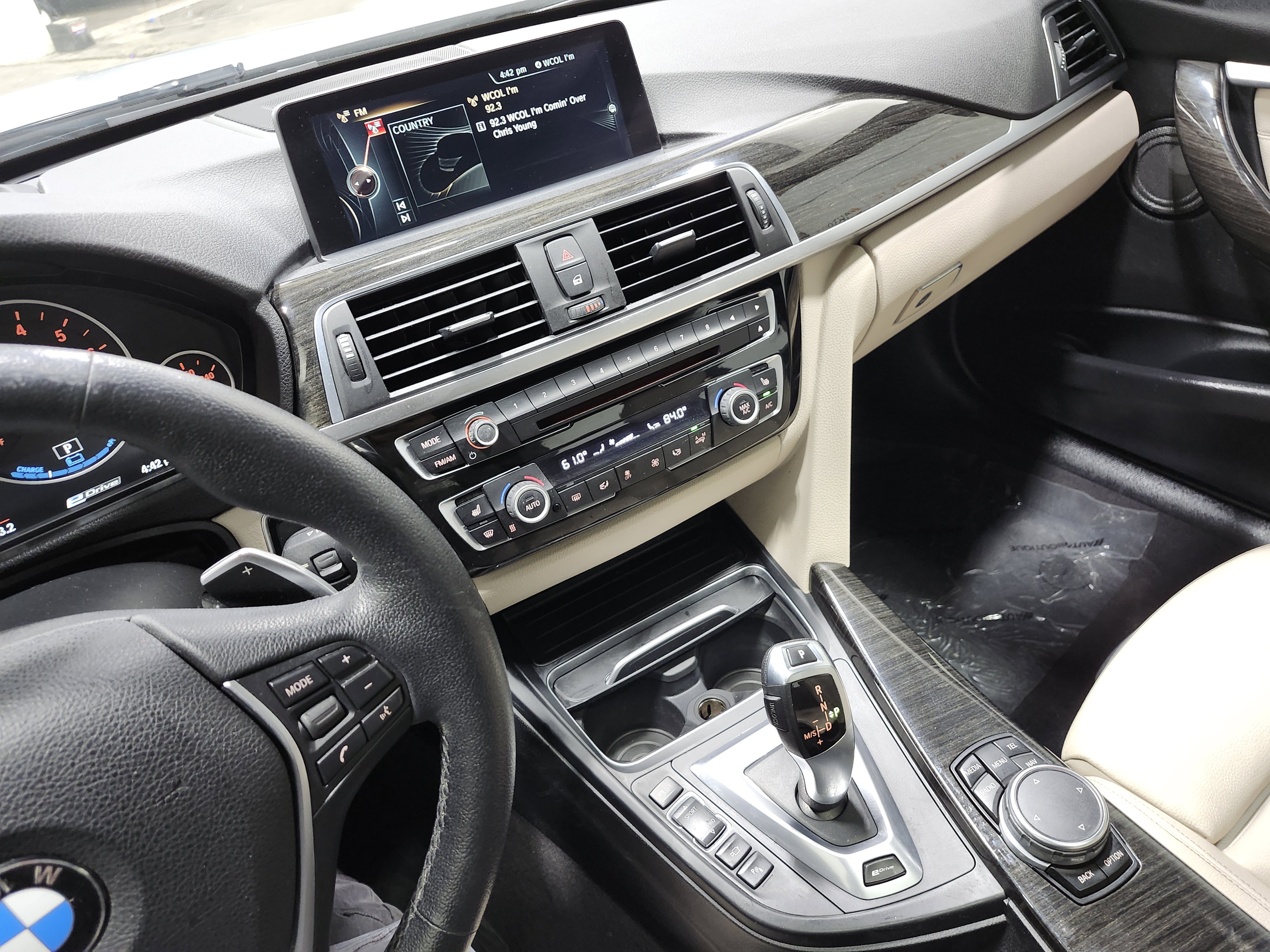 Used 2016 BMW 330e 330e image 34