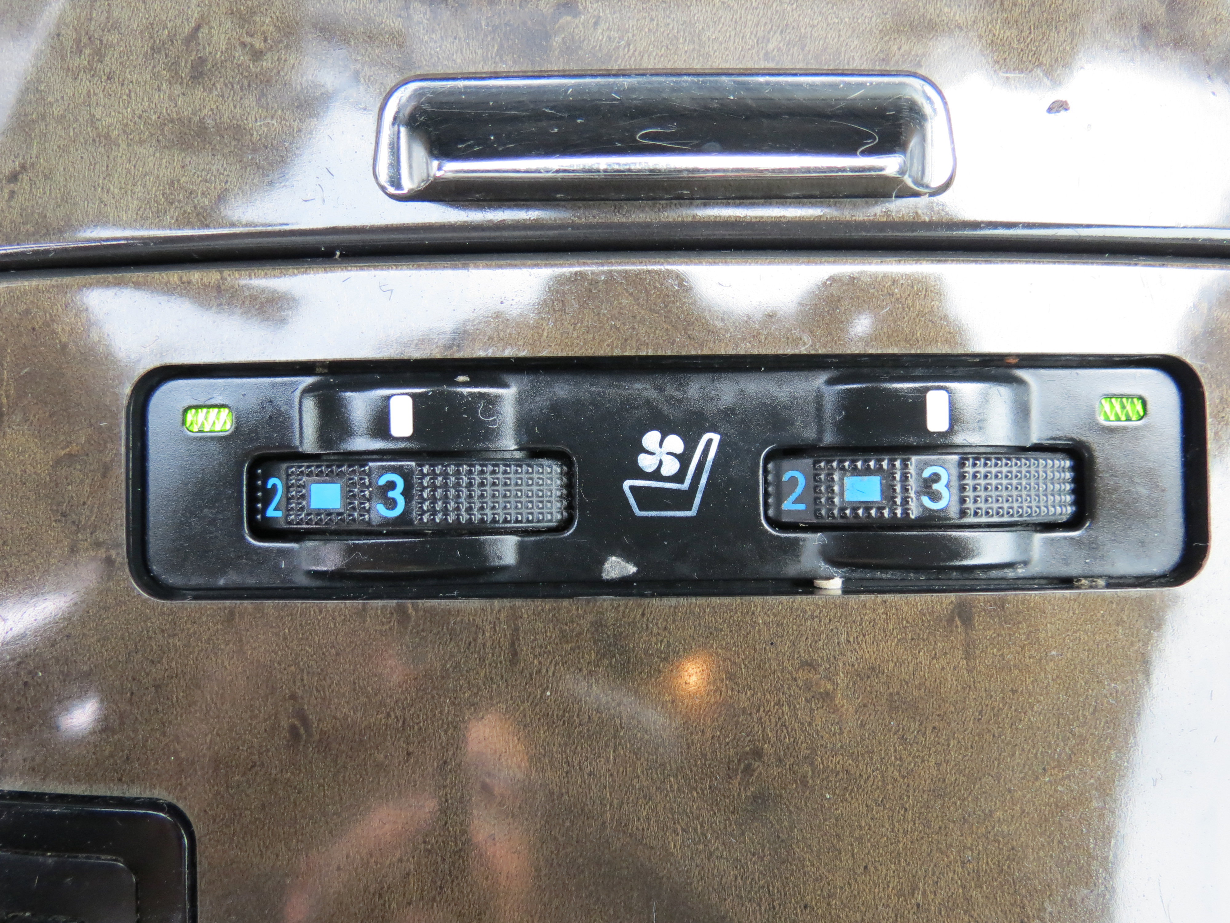 Used 2012 Lexus IS 250C image 30