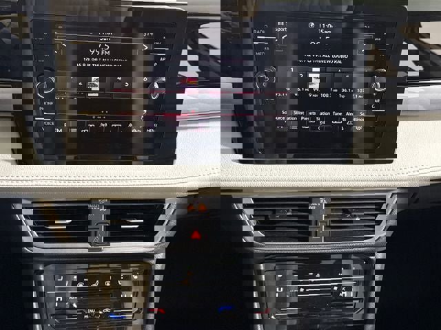 New 2026 Volkswagen Taos SEL image 18