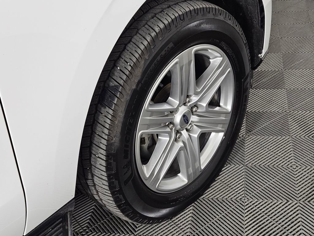 Used 2021 Ford Expedition XLT RWD image 7