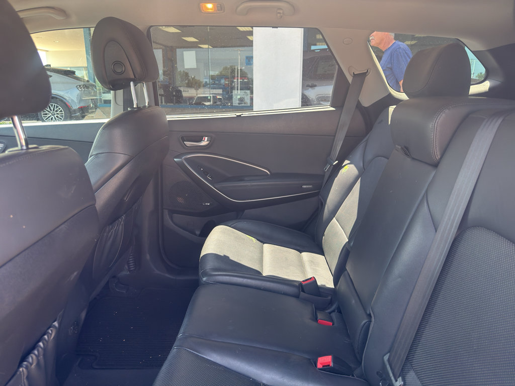 Used 2017 Hyundai Santa Fe FWD image 15