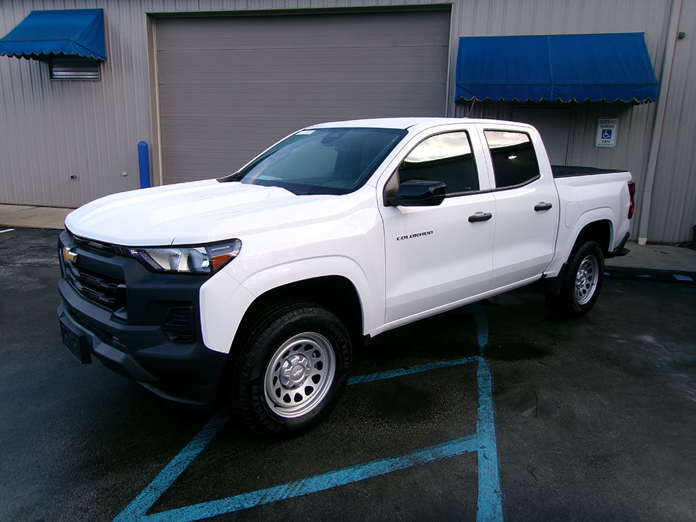 Used 2024 Chevrolet Colorado W/T w/ WT Convenience Package II