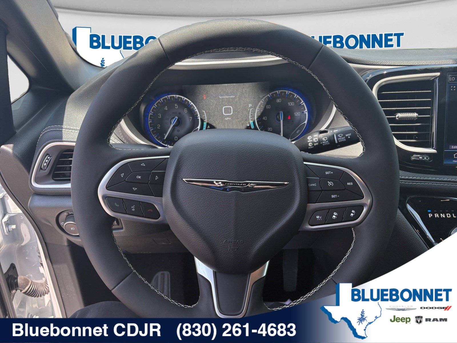 New 2026 Chrysler Pacifica Select FWD image 13