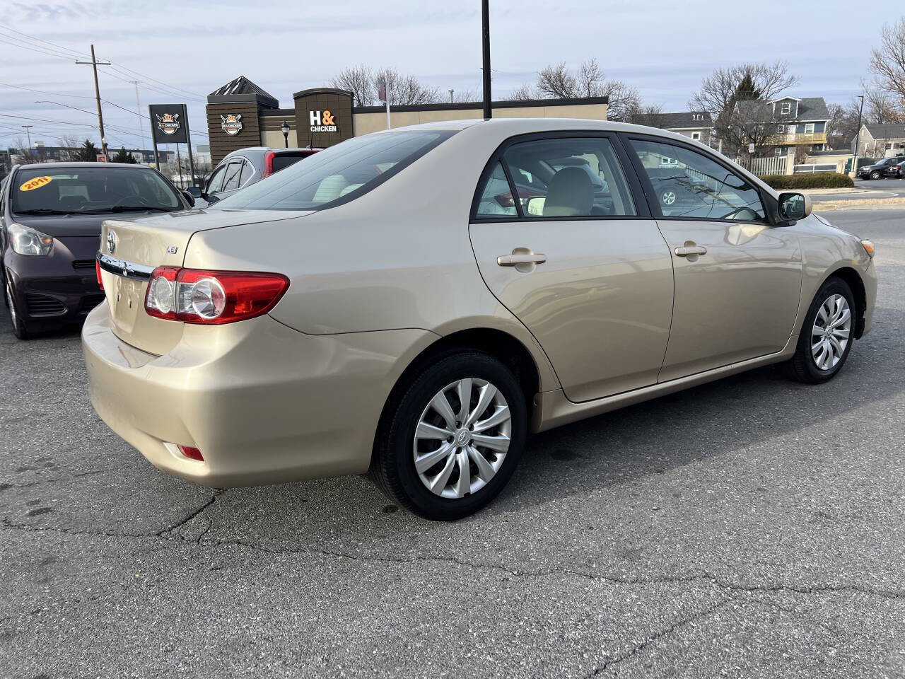 Used 2012 Toyota Corolla LE image 4